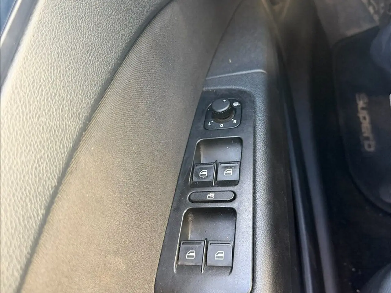 Billede 12 - Skoda Superb Combi 2,0 TDI Common Rail DPF Elegance DSG 170HK Stc 6g Aut.