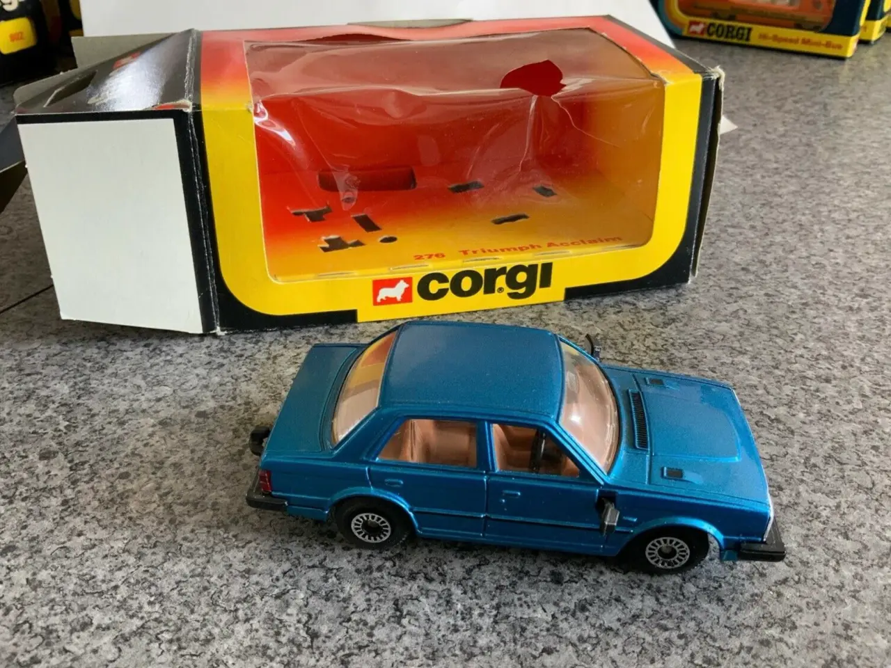 Billede 2 - Corgi Toys No. 276 Triumph Accalaim