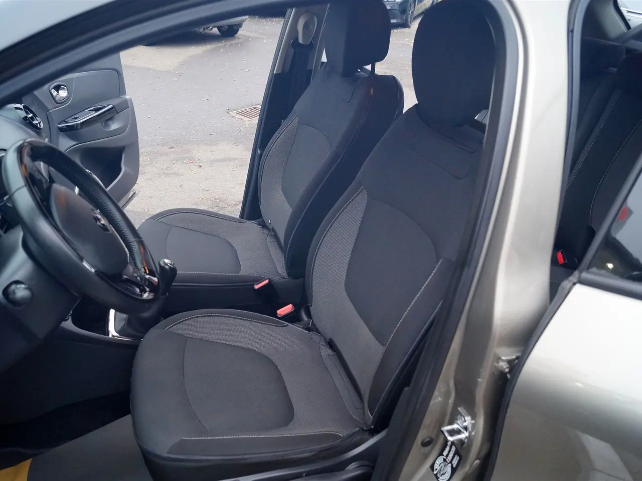 Billede 10 - Renault Captur 1,5 DCI FAP Dynamique Energy 90HK 5d