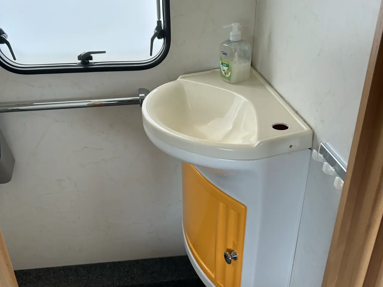 Billede 13 - Campingvogn Dethleffs camper 