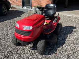 Jonsered LT2217 A