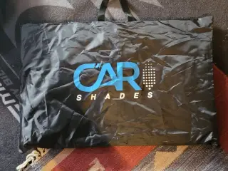 Solgardiner kom til Jeep Renegade alle. Car Shades