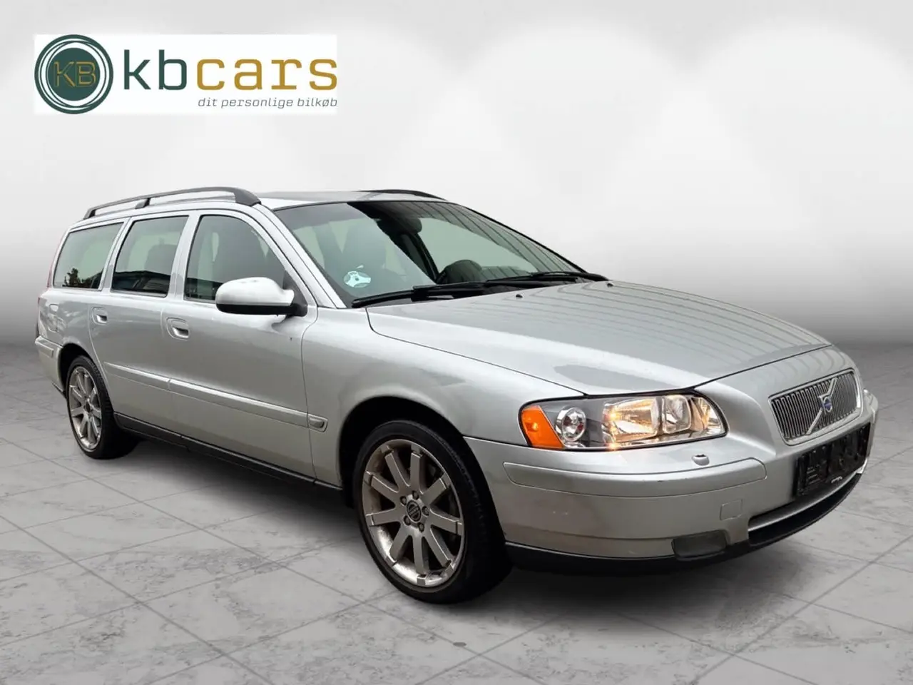 Billede 1 - Volvo V70 2,4 170 Momentum