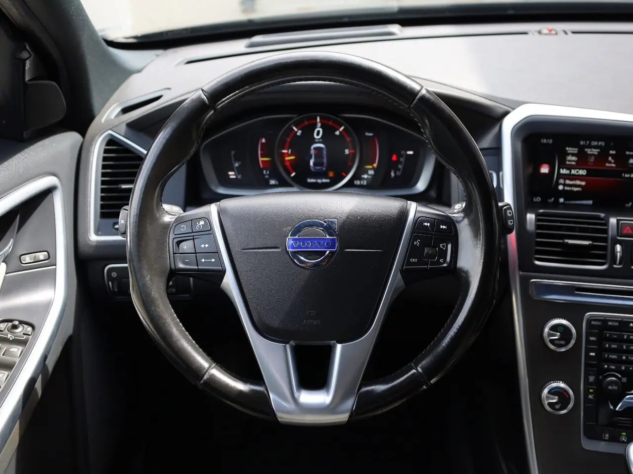 Billede 4 - Volvo XC60 2,4 D5 220 Momentum aut. AWD Van