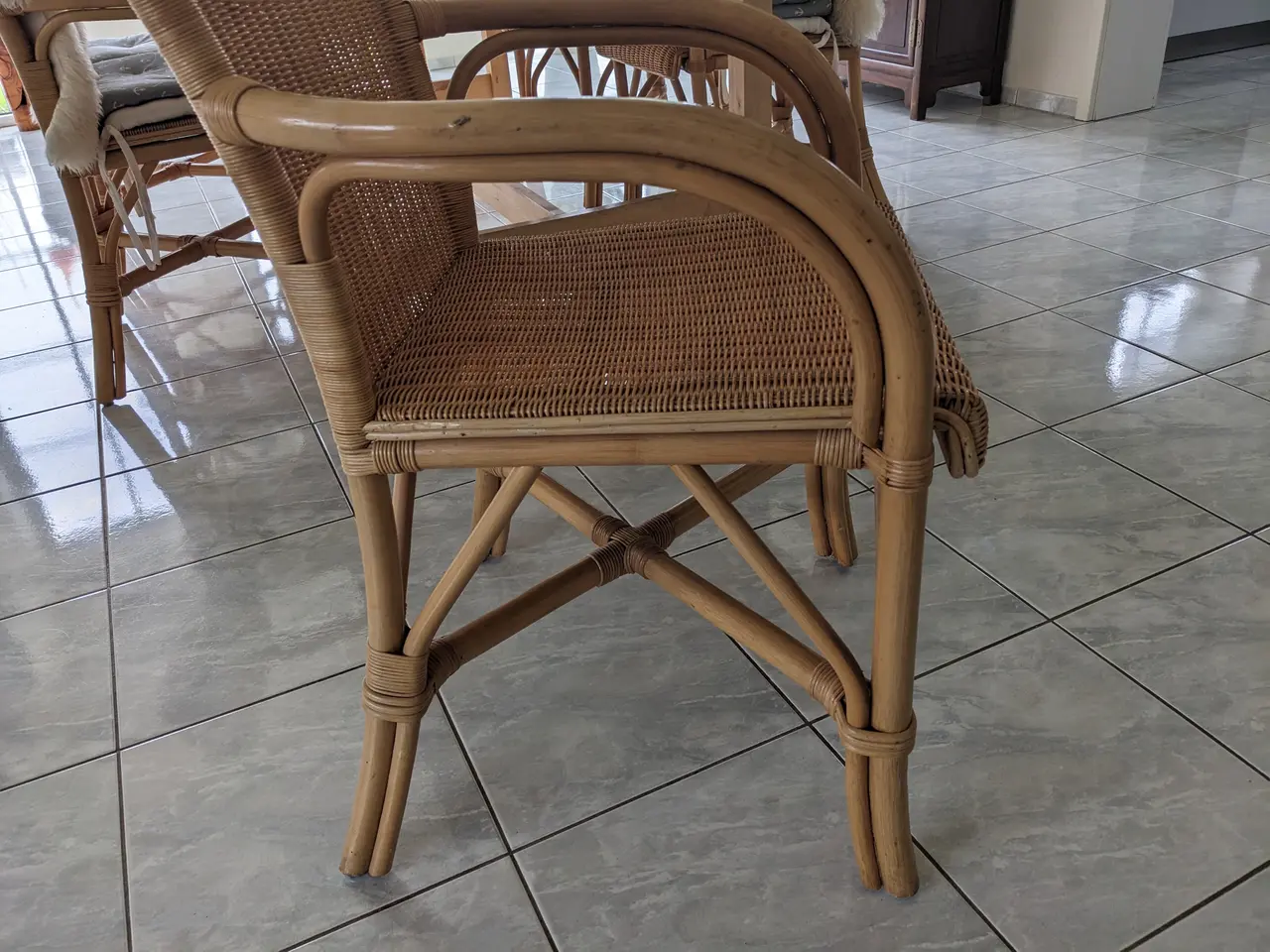 Billede 2 - 6 spisestuestole i rattan i god stand