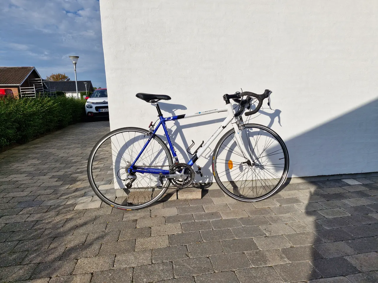 Billede 2 - SCO racercykel 53 cm 28"/700c unisex blå/hvid