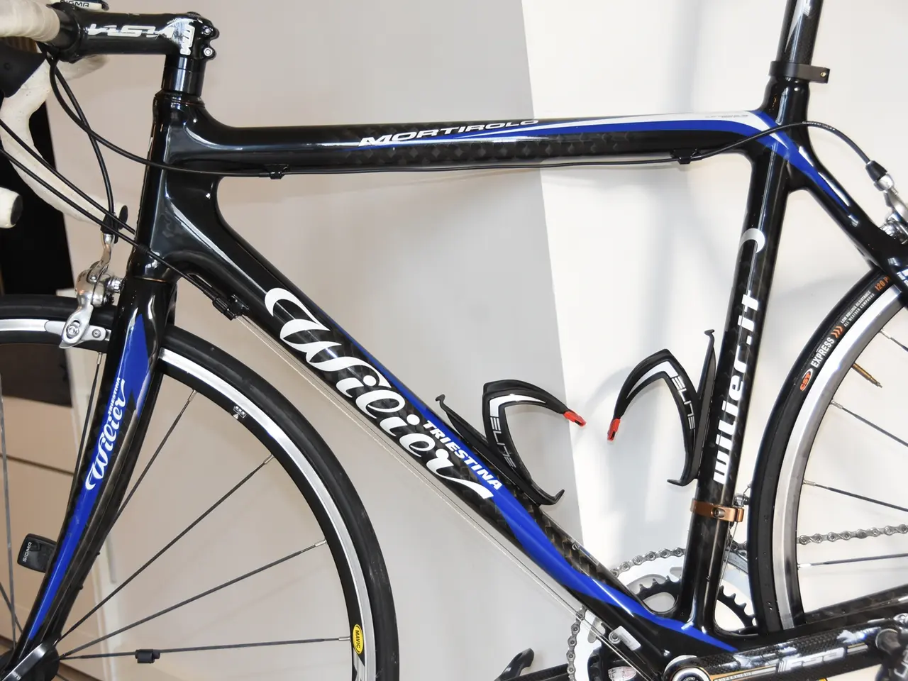 Billede 5 - carbon racercykel næsten ny