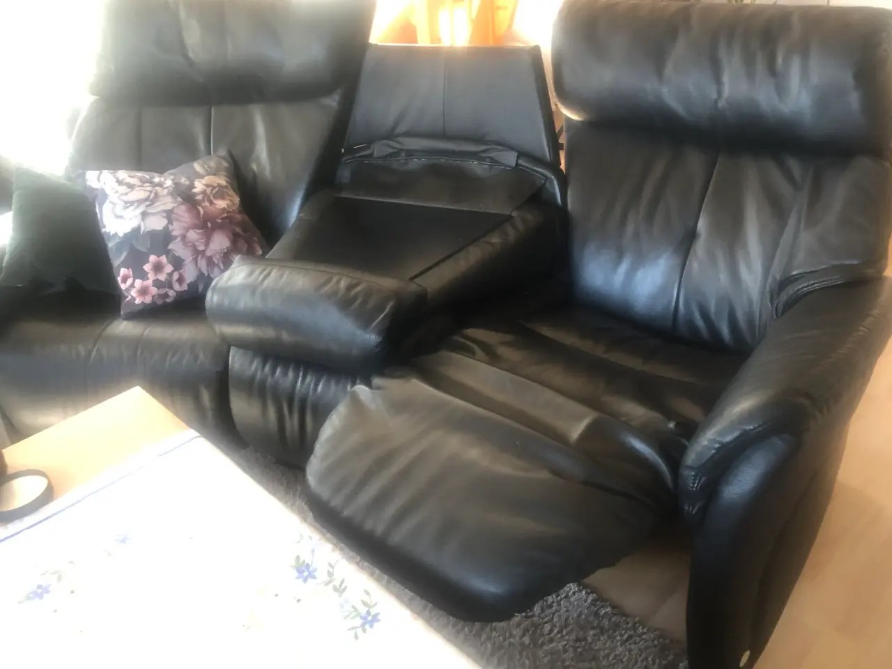 Billede 2 - Hlmola stressles hjemmebio sofa nypris 32995kr