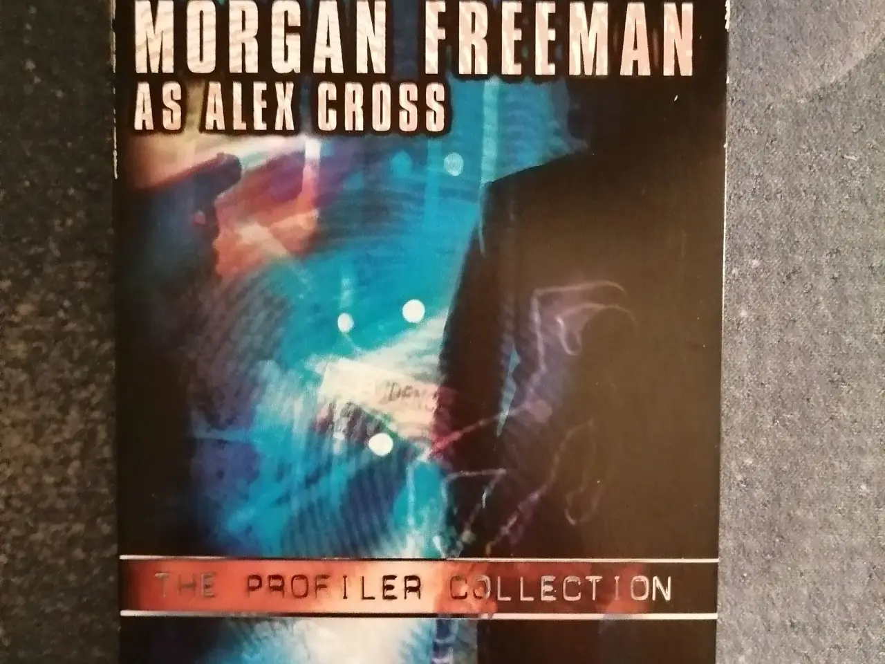 Billede 1 - Morgan Freeman as Alex Ross Profiler Collection