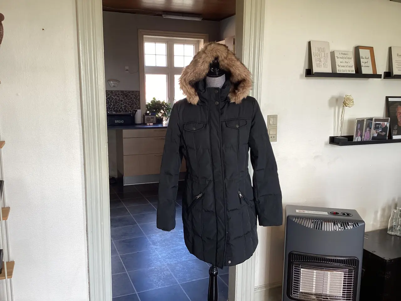 Billede 4 - Vinter Jakker. Str : 38 -40
