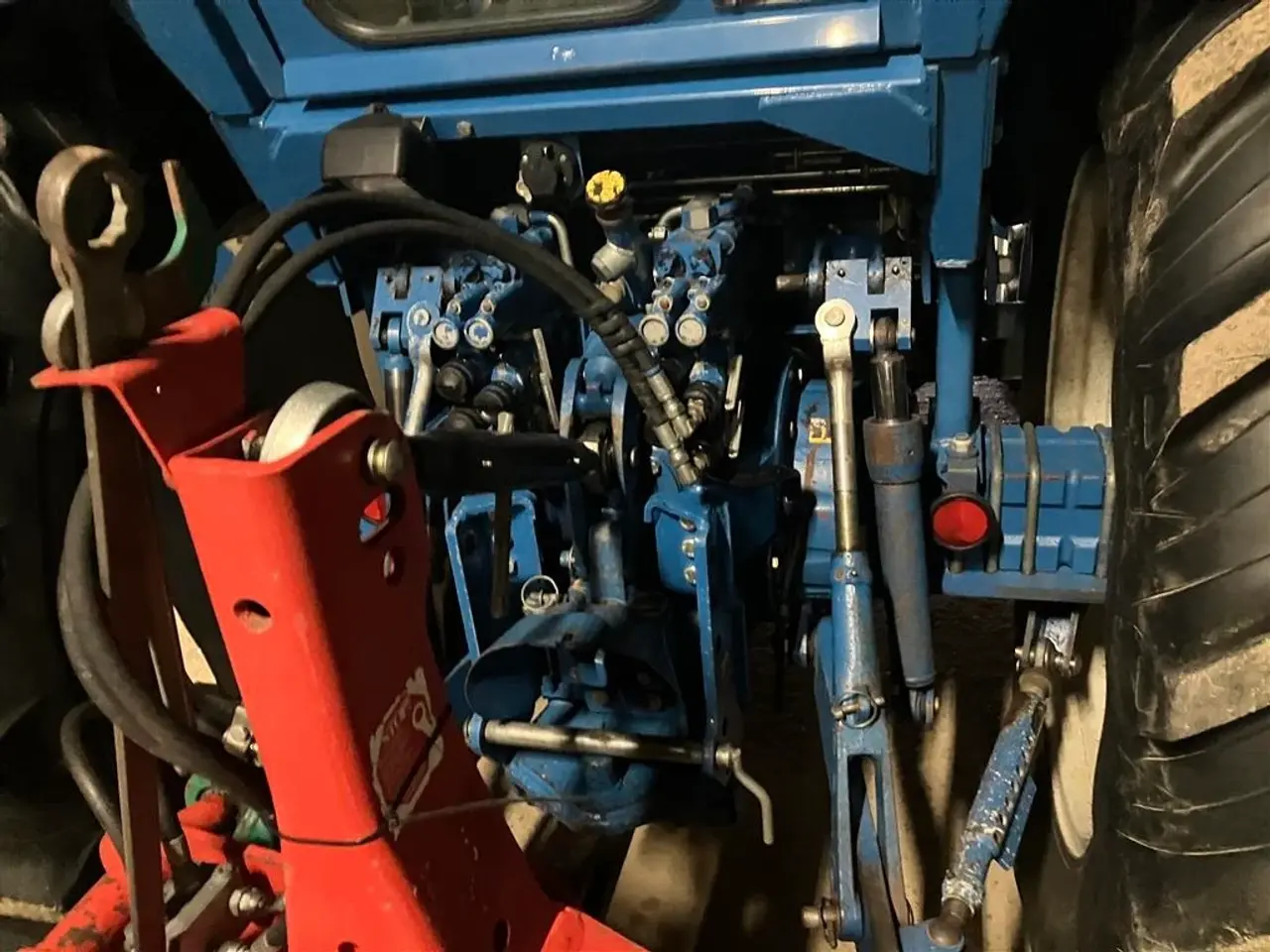 Billede 15 - Ford 8210 Force II kun 3600t Enejers!