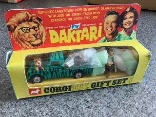 Corgi Toys Gift set 7 Land Rover 109 W.B. Daktari