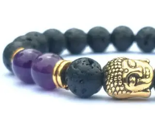 Armbånd m.Buddah.m.Charm.Mat: amertyst/lavasten
