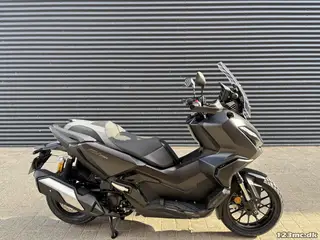 Honda ADV 350