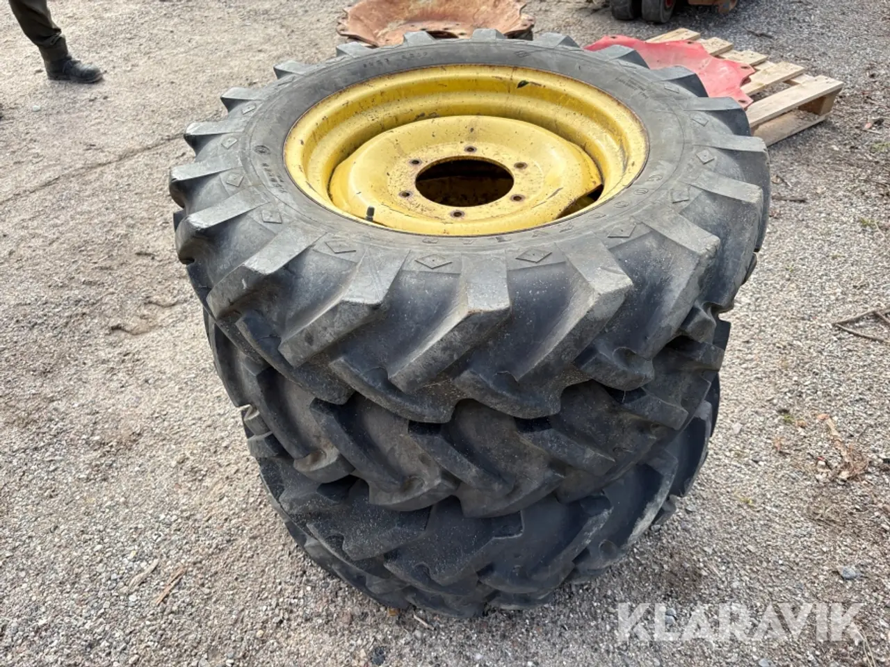 Billede 4 - Hjul til traktor Goodyear - 4 styk