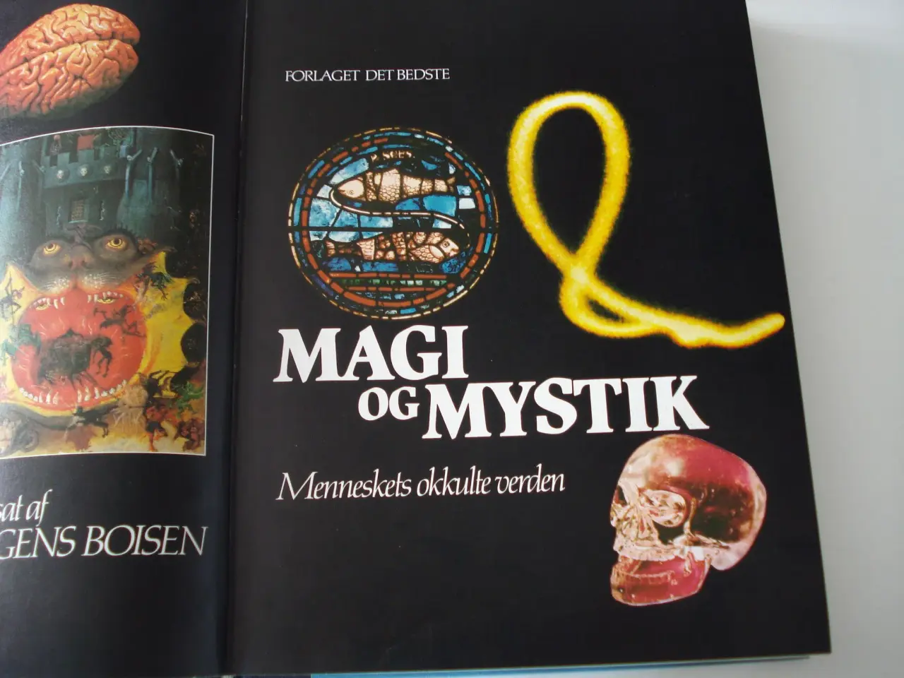 Billede 1 - Magi og Mystik
