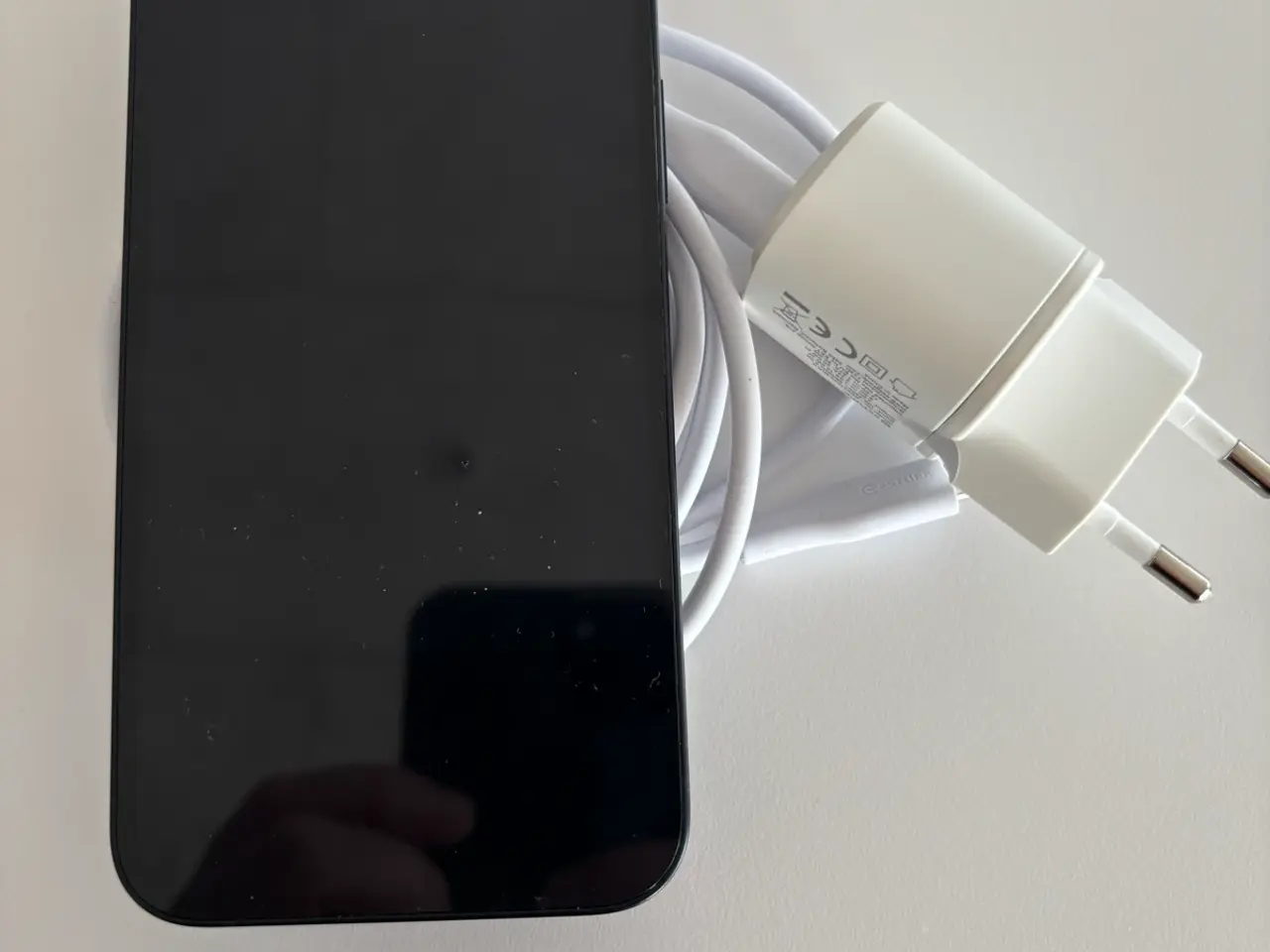 Billede 1 - IPhone 12 i sort 64gb