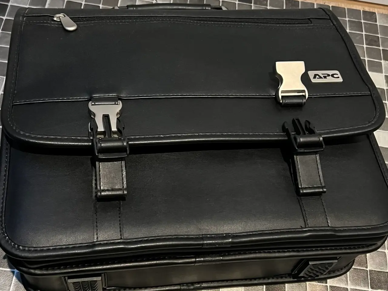Billede 1 - A.P.C. taske sort kunstlæder unisex