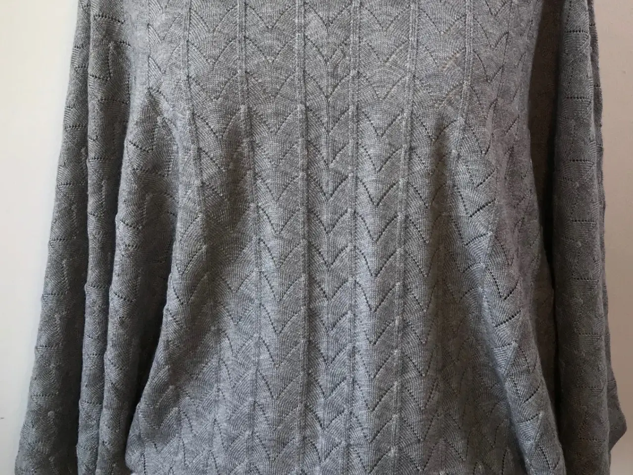 Billede 1 - Joseph, strikbluse, str 38