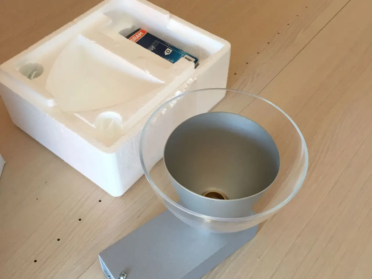 Billede 3 - Glas lamper m alu skærm