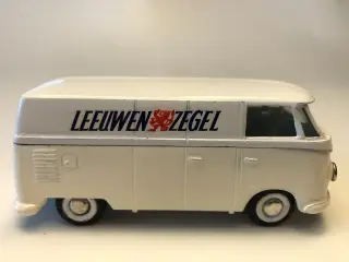 TEKNO...VW TYPE 2 LEEUWEN ZEGEL
