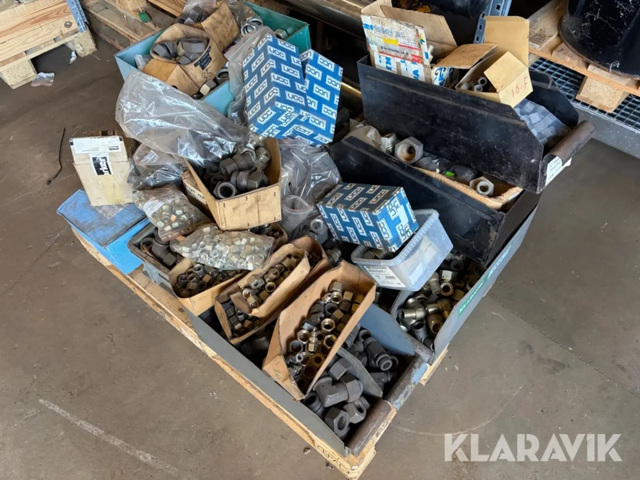 Billede 1 - Lot - fittings og filterhuse - 1 palle