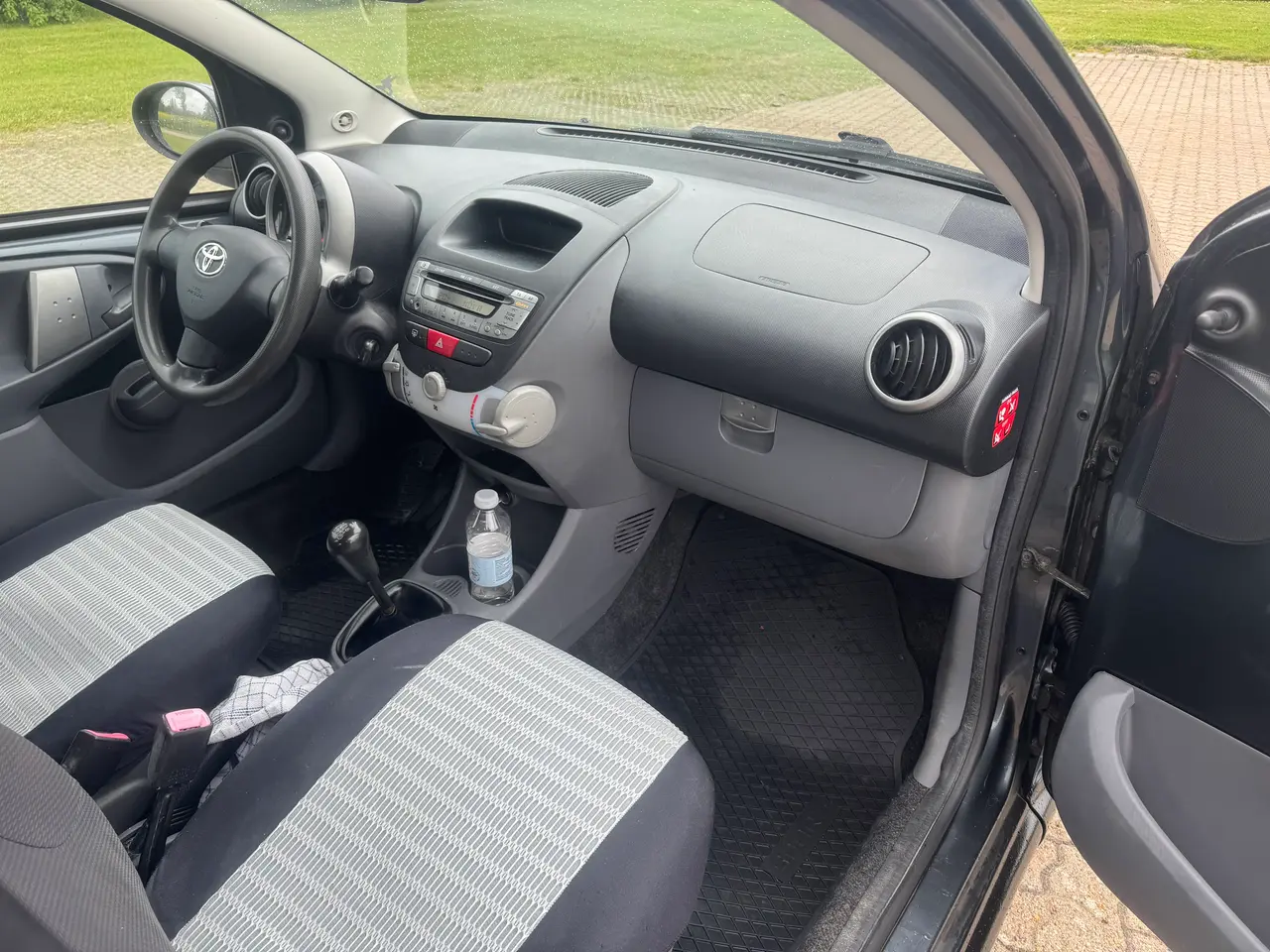 Billede 9 - Toyota Aygo 1,0 5d kun 460kr i afgift Årg2008