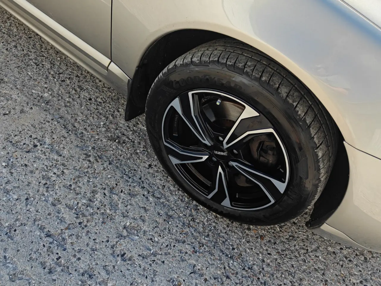 Billede 4 - Volvo V70 2,4 D5 185 R-Design aut.