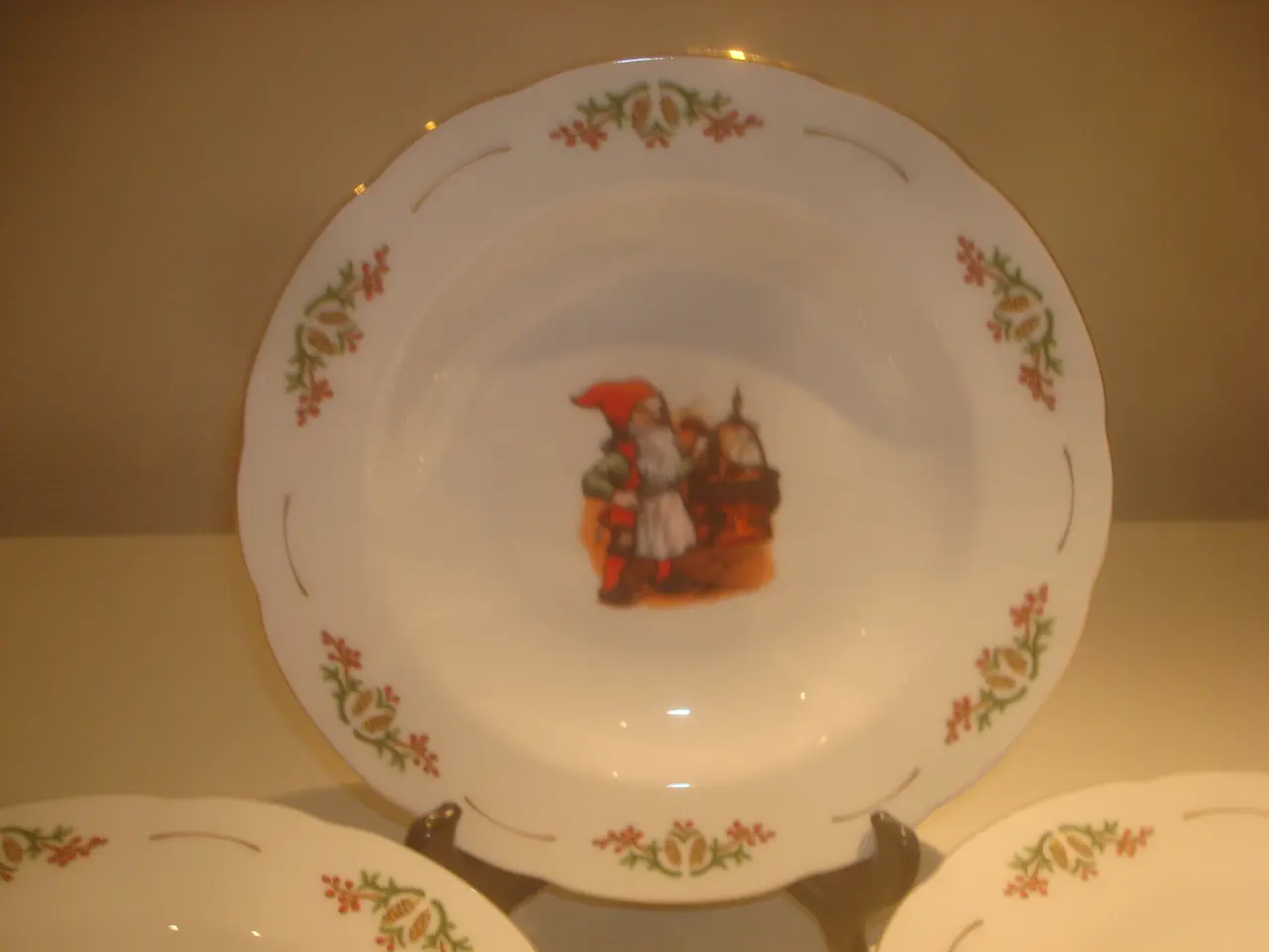 Billede 3 - FIRKLØVEREN,DYBE TALLERKENER 22 CM -12 - PERFEKTE