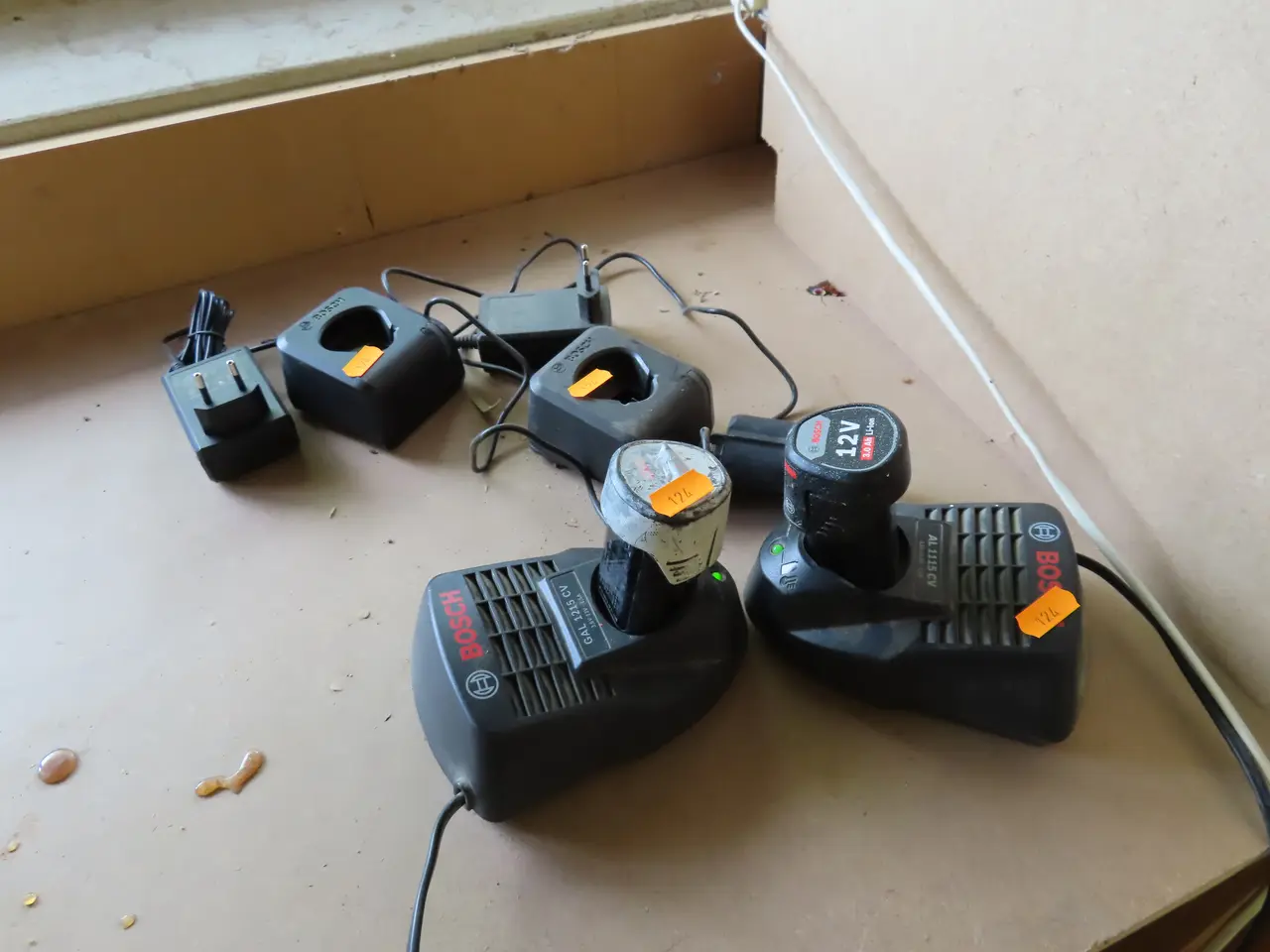 Billede 1 - 2 stk. Ladere samt 2 stk. Batterier BOSCH