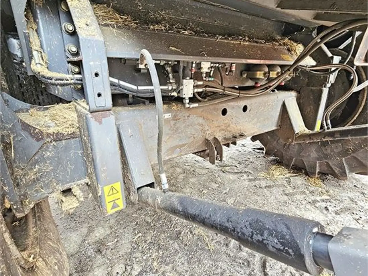 Billede 42 - Massey Ferguson 7282 Centora - Record 12576 snitter /cutter