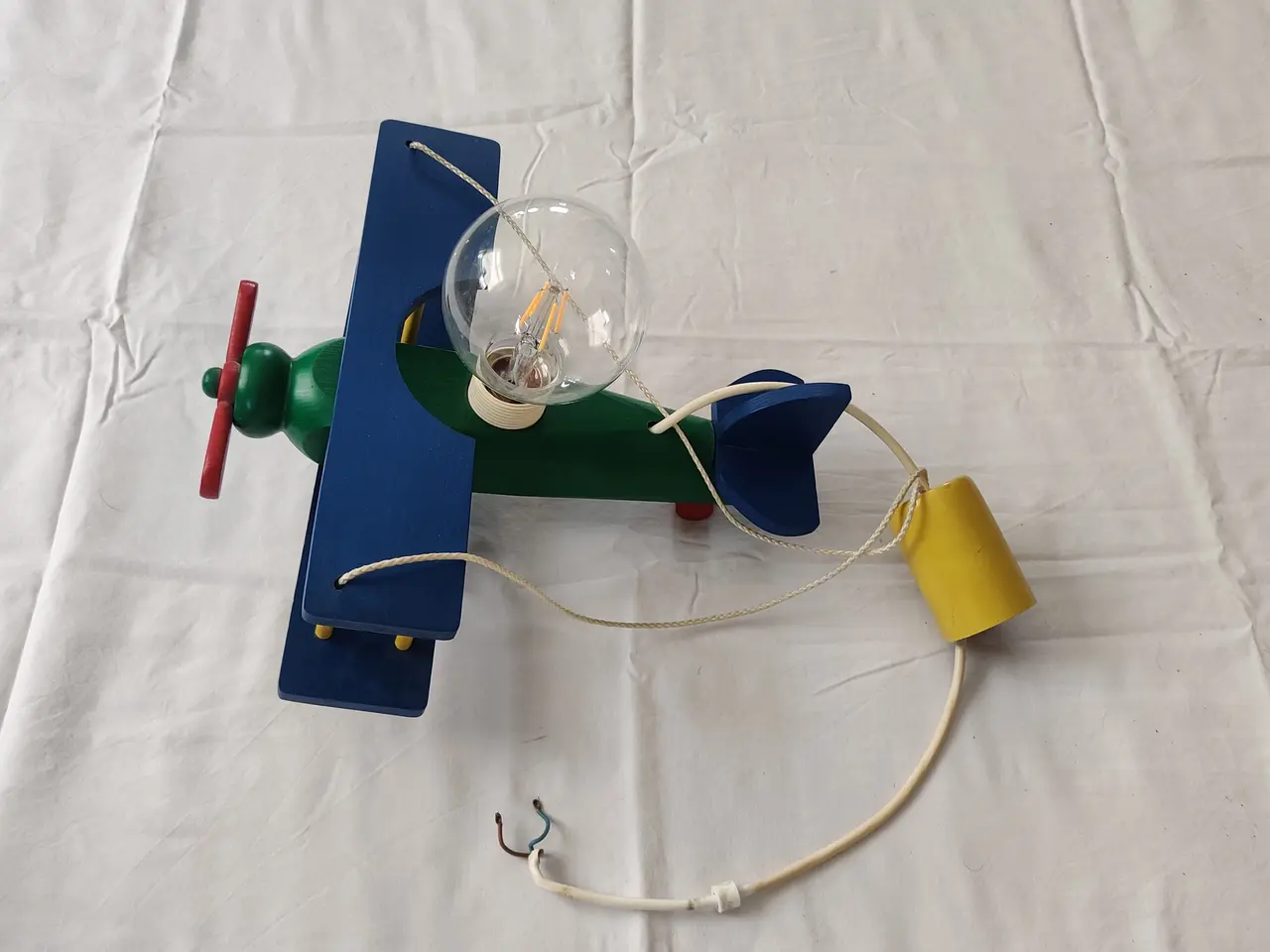 Billede 2 - Super hyggelig lampe til børneværelset eller stuen
