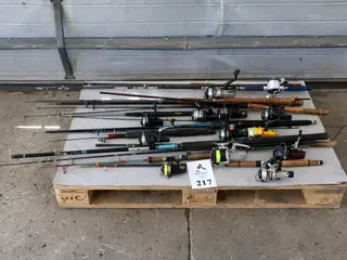 13 Stk Div fiskestænger m/hjul,