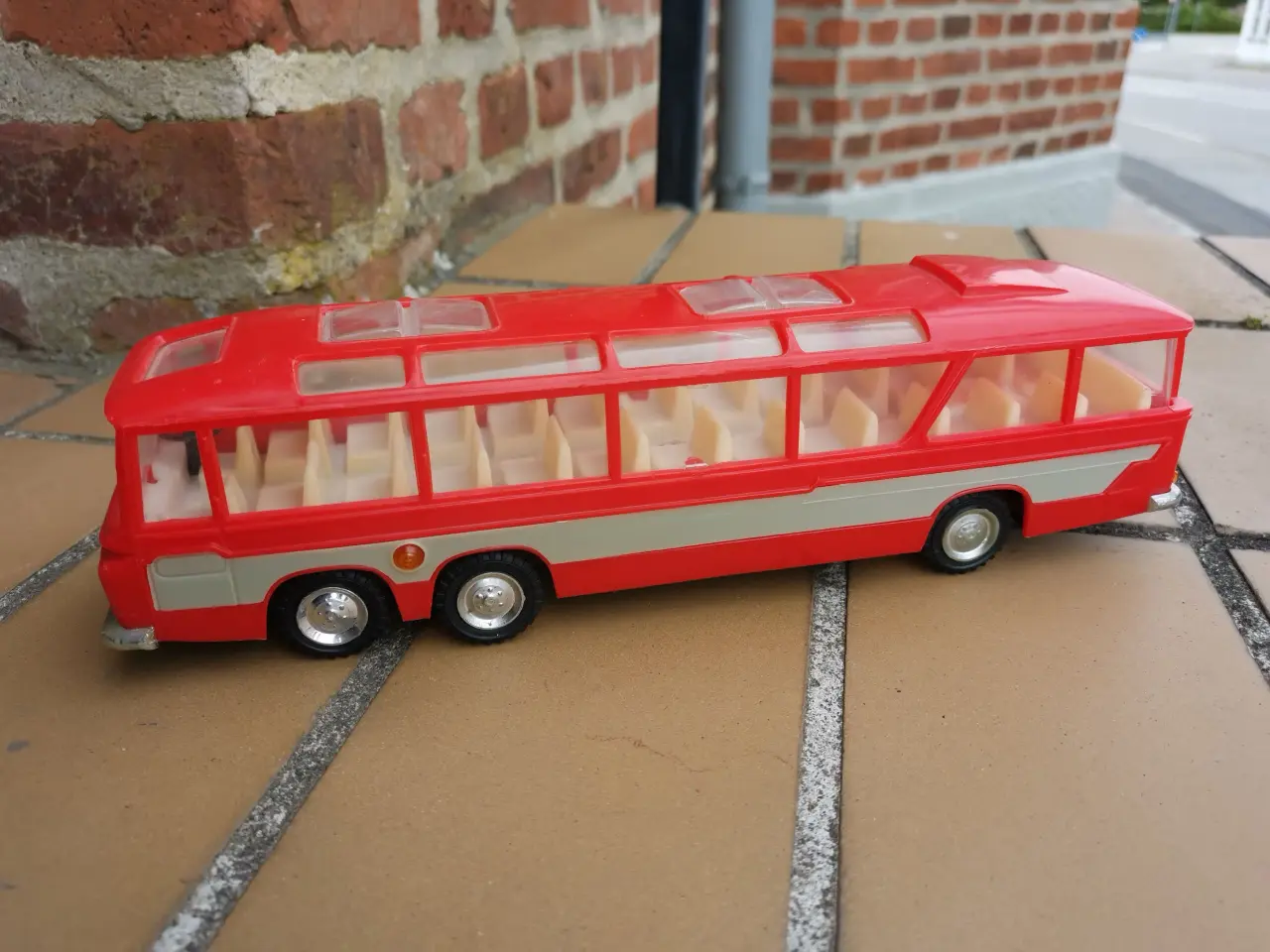 Billede 3 - Gammel retro Legetøjsbus ca. 27-28cm