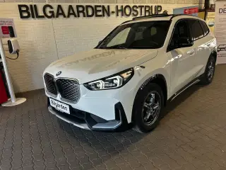 BMW iX1  eDrive20 X-Line