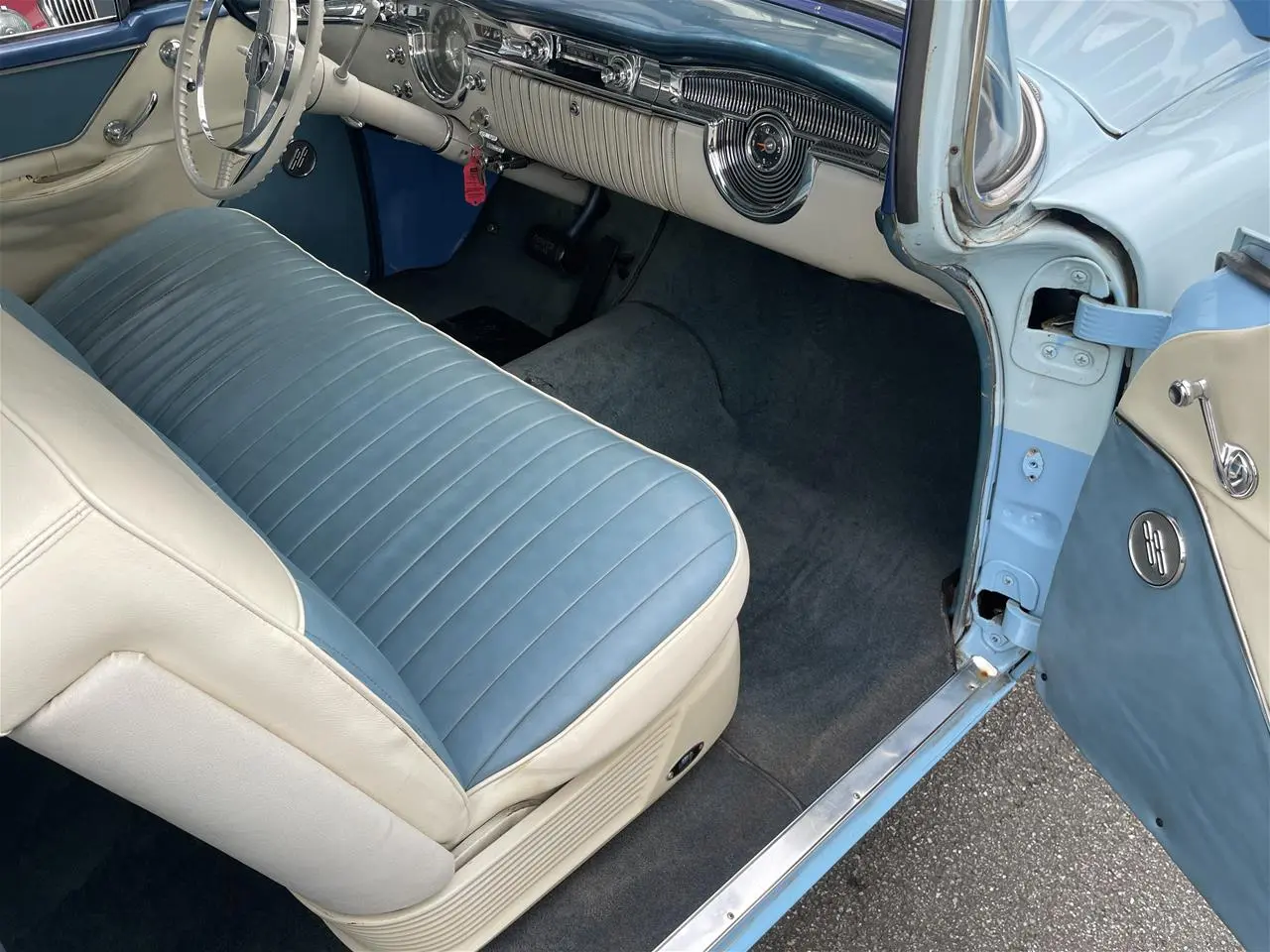 Billede 19 - Oldsmobile Super 88 Holiday Coupe