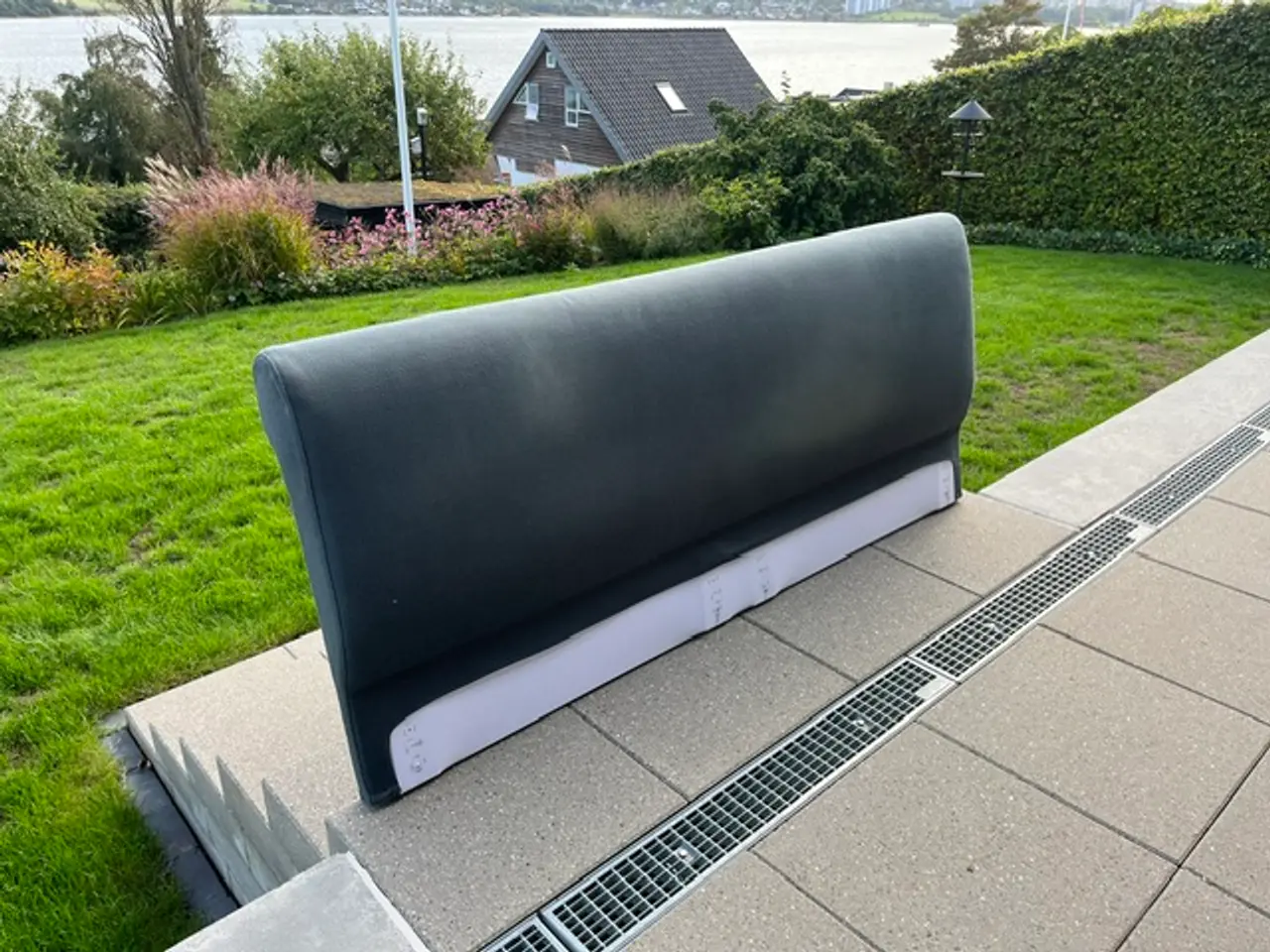 Billede 1 - DUX Sengegavl