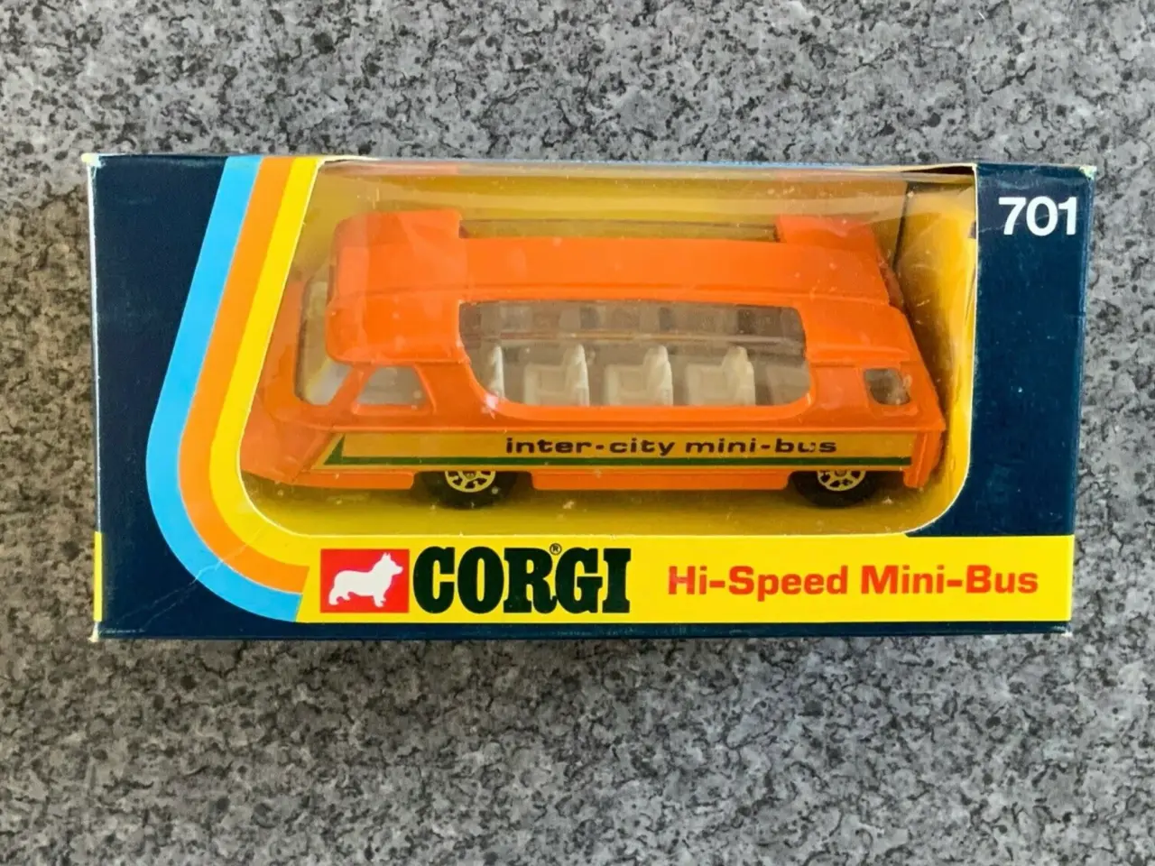 Billede 2 - Corgi Toys No. 701 Hi-Speed Mini-Bus, scale 1:36