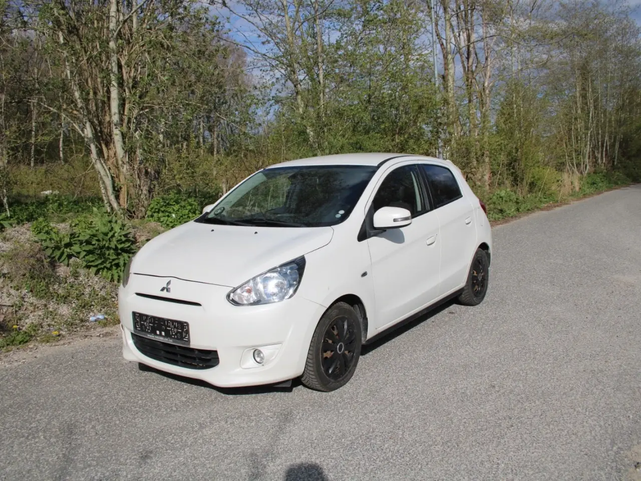 Billede 2 - Mitsubishi Space Star 1,2 Black & White