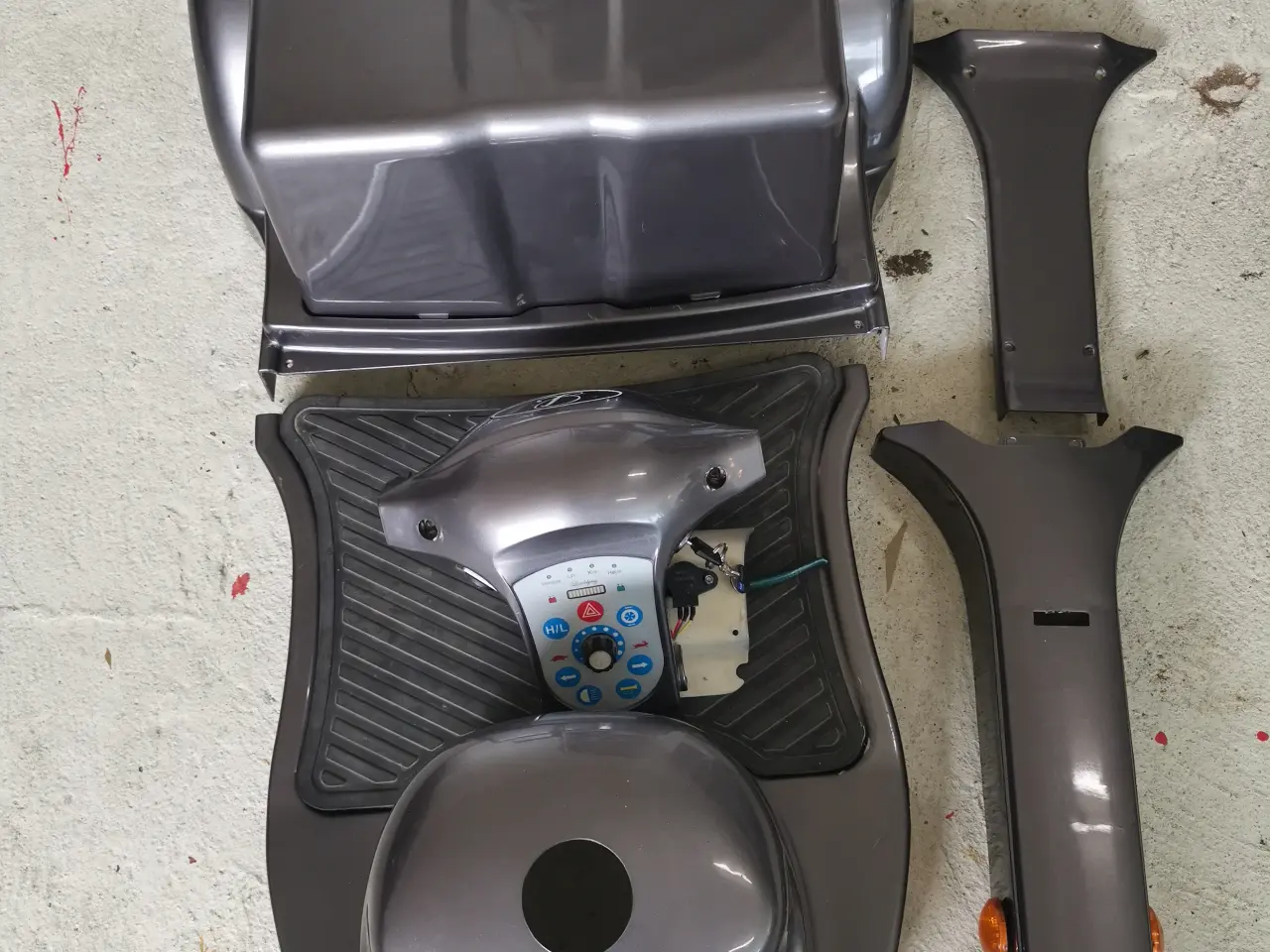 Billede 3 - Lindebjerg LM 450. Reservedele