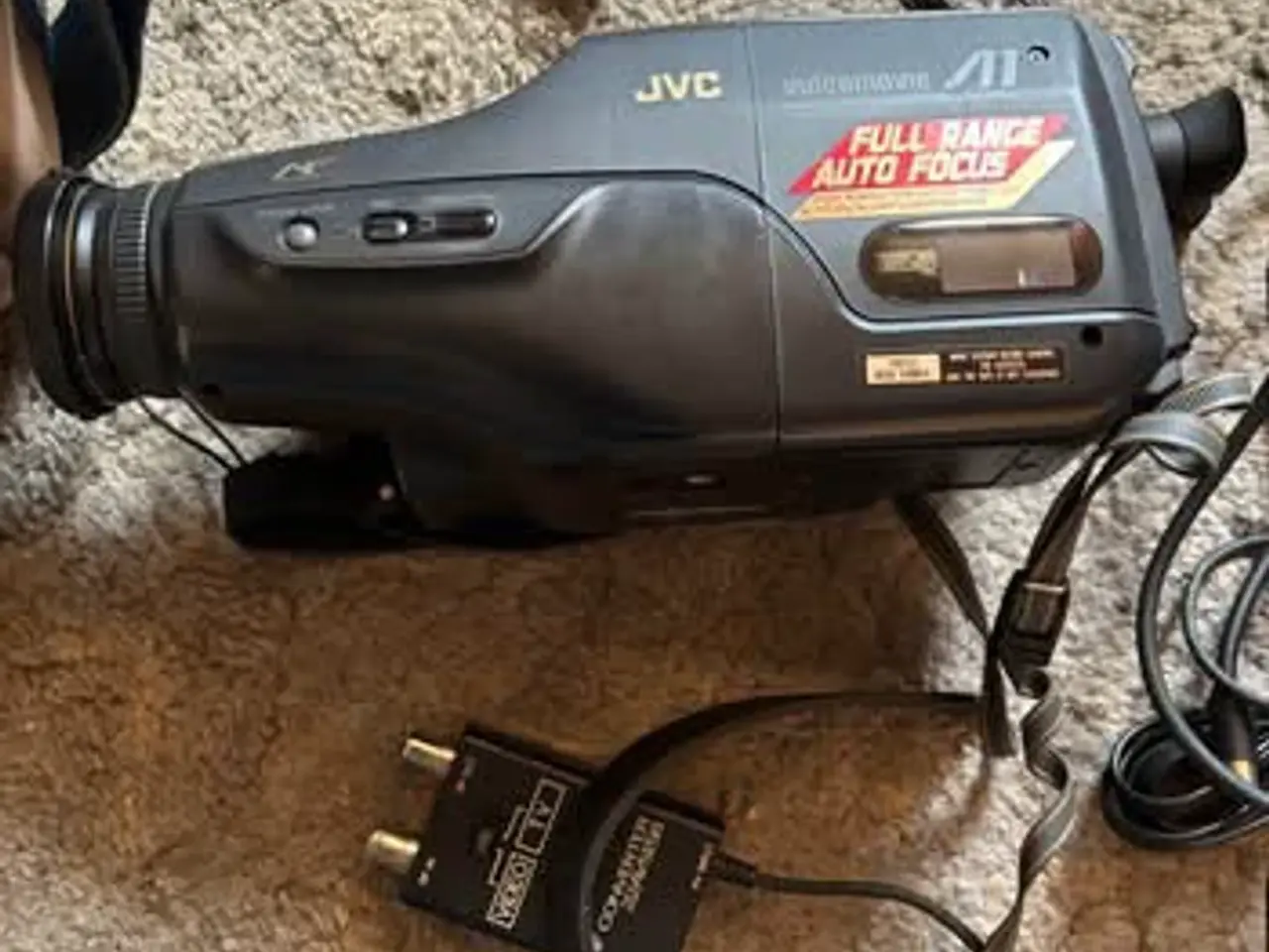 Billede 2 - JVC video kamera med tilbehør
