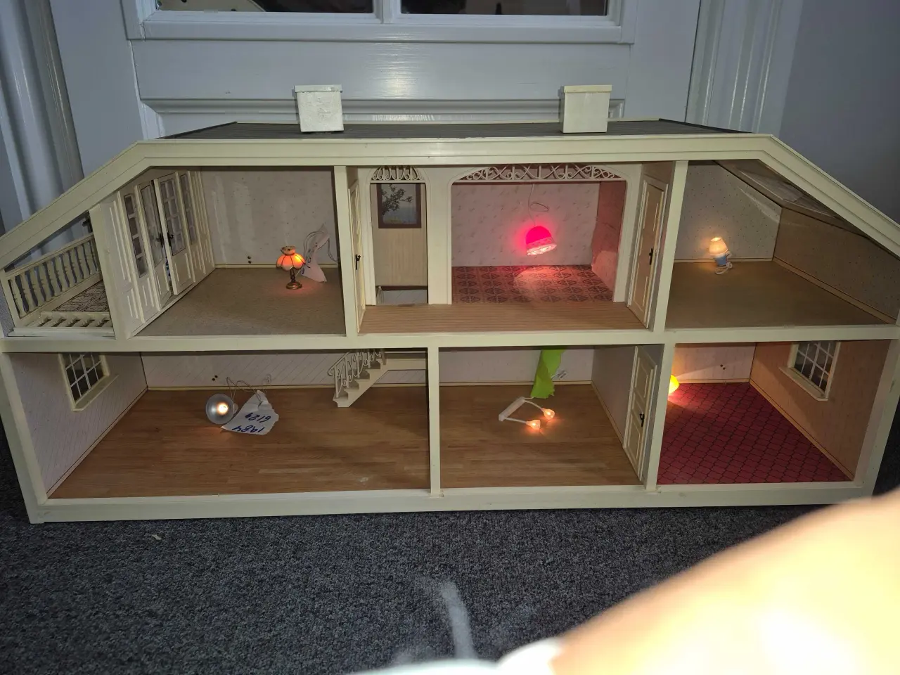 Billede 1 - Dallas lundby dukkehus + kassen