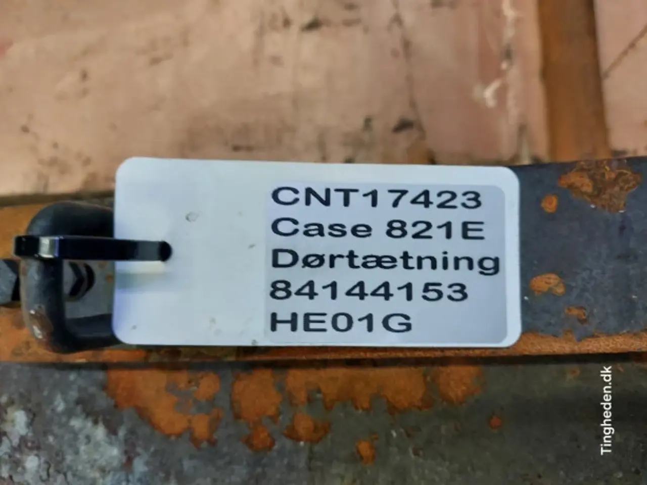 Billede 18 - Case 821E Dørtætning 84144153