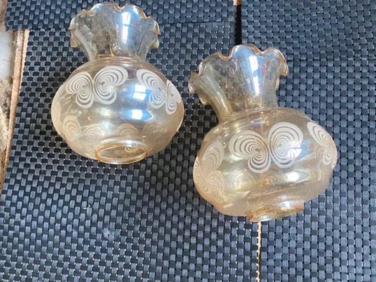 Billede 3 - 2 stk. Vintage lampeskærme i glas