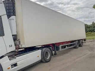 Kel-Berg Sættevogn med køl - Kapacitet 25 europaller / Capacity 25 euro pallets - Video