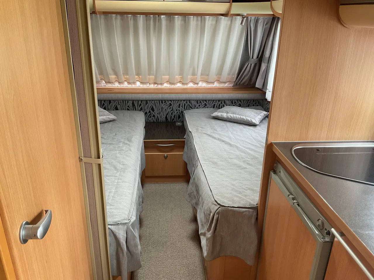 Billede 3 - Adria campingvogn sælges.