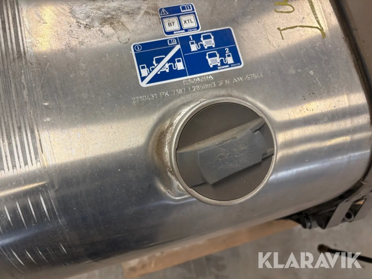 Billede 11 - Brændstoftank Scania - 2 styk