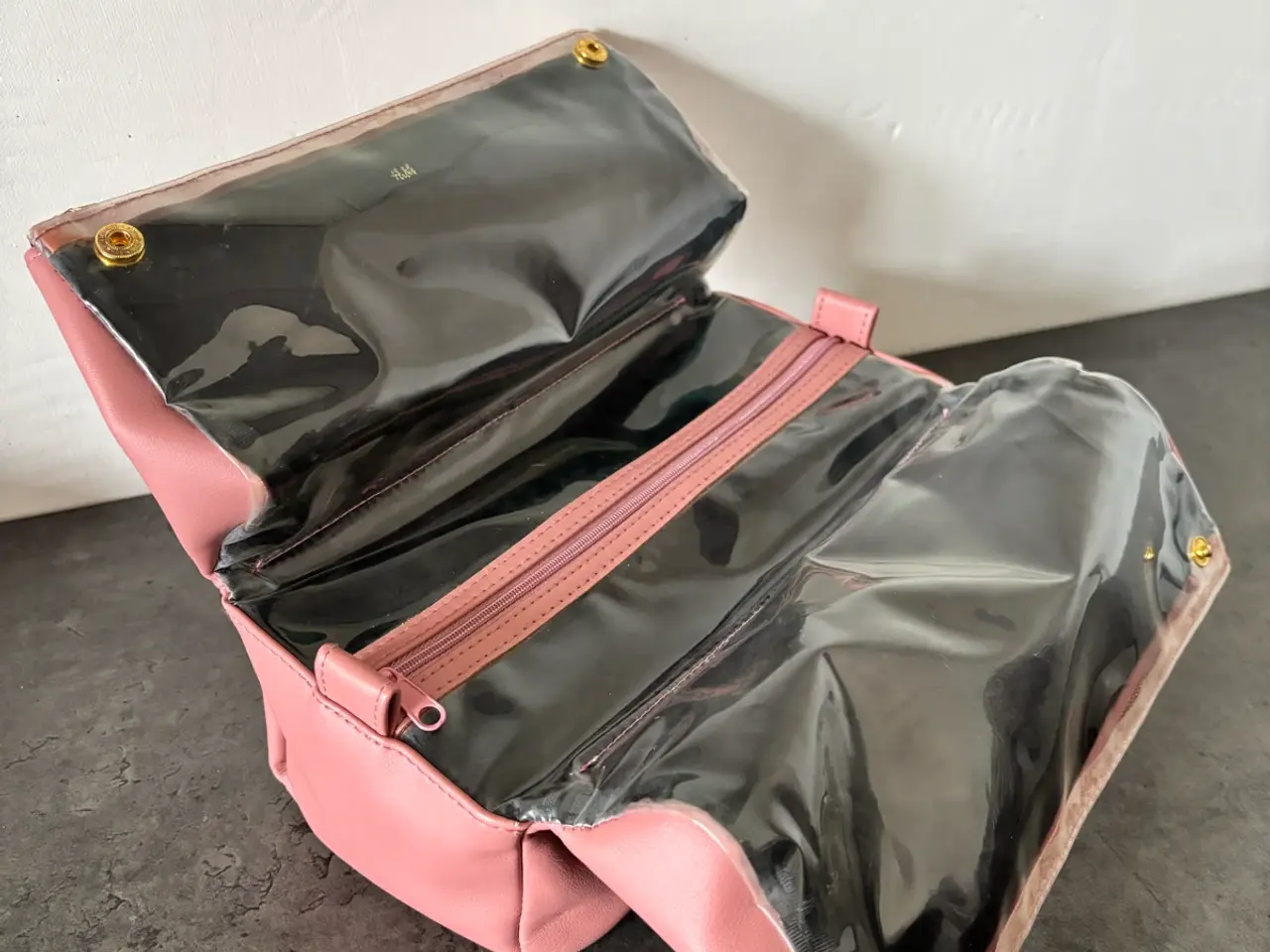 Billede 2 - Rosa H&M makeup taske/kosmetik taske