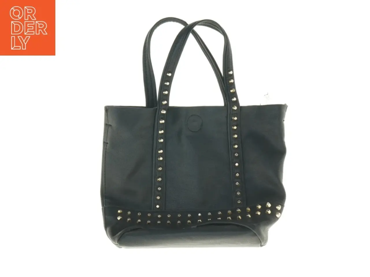 Billede 1 - Sort taske med nitter (str. 32 x 24 x 11 cm)