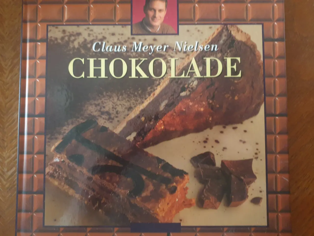 Billede 1 - Hjerteformet Chokolade-Fondue og Claus Chokolade-b
